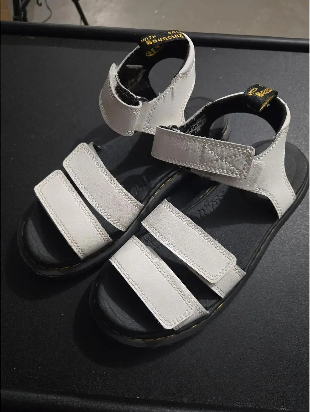 Dr. Martens Klaire White Leather Youth Strap Sandals Size US 3 - Picture 4 of 6